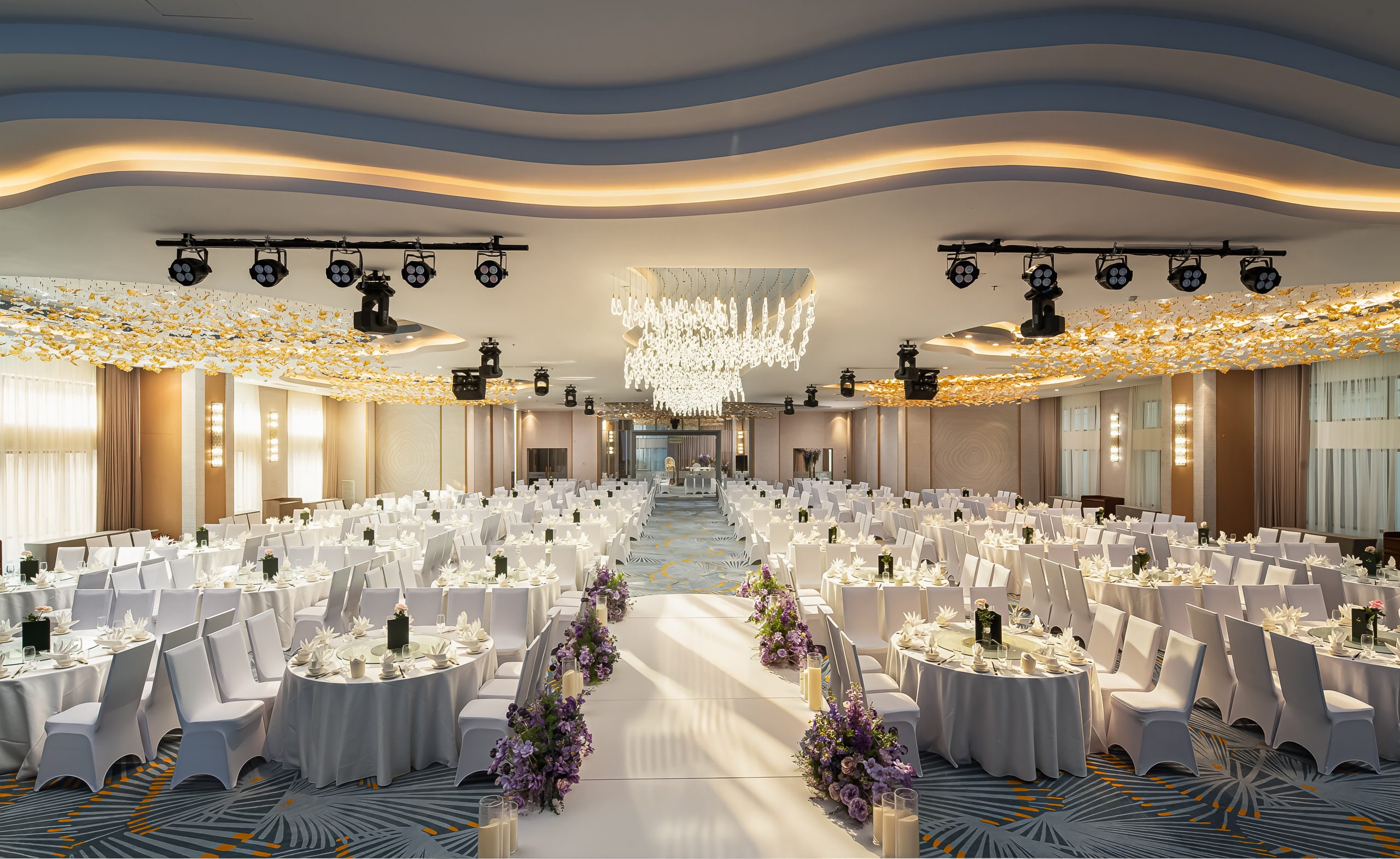 Anyla Grand Hotels
