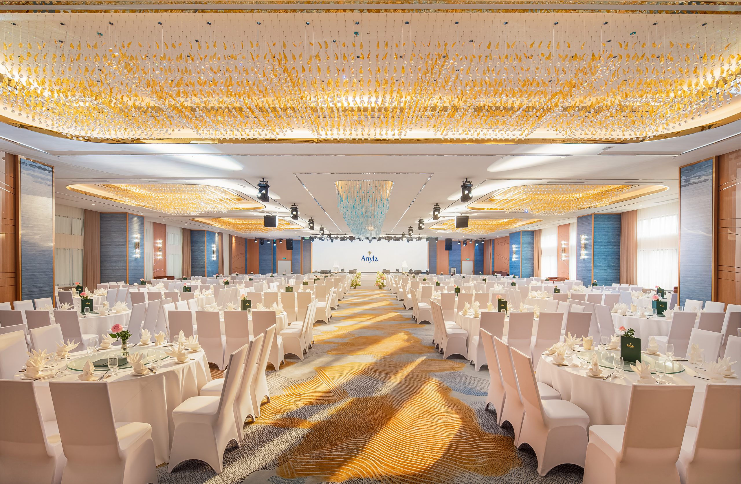Anyla Grand Hotels