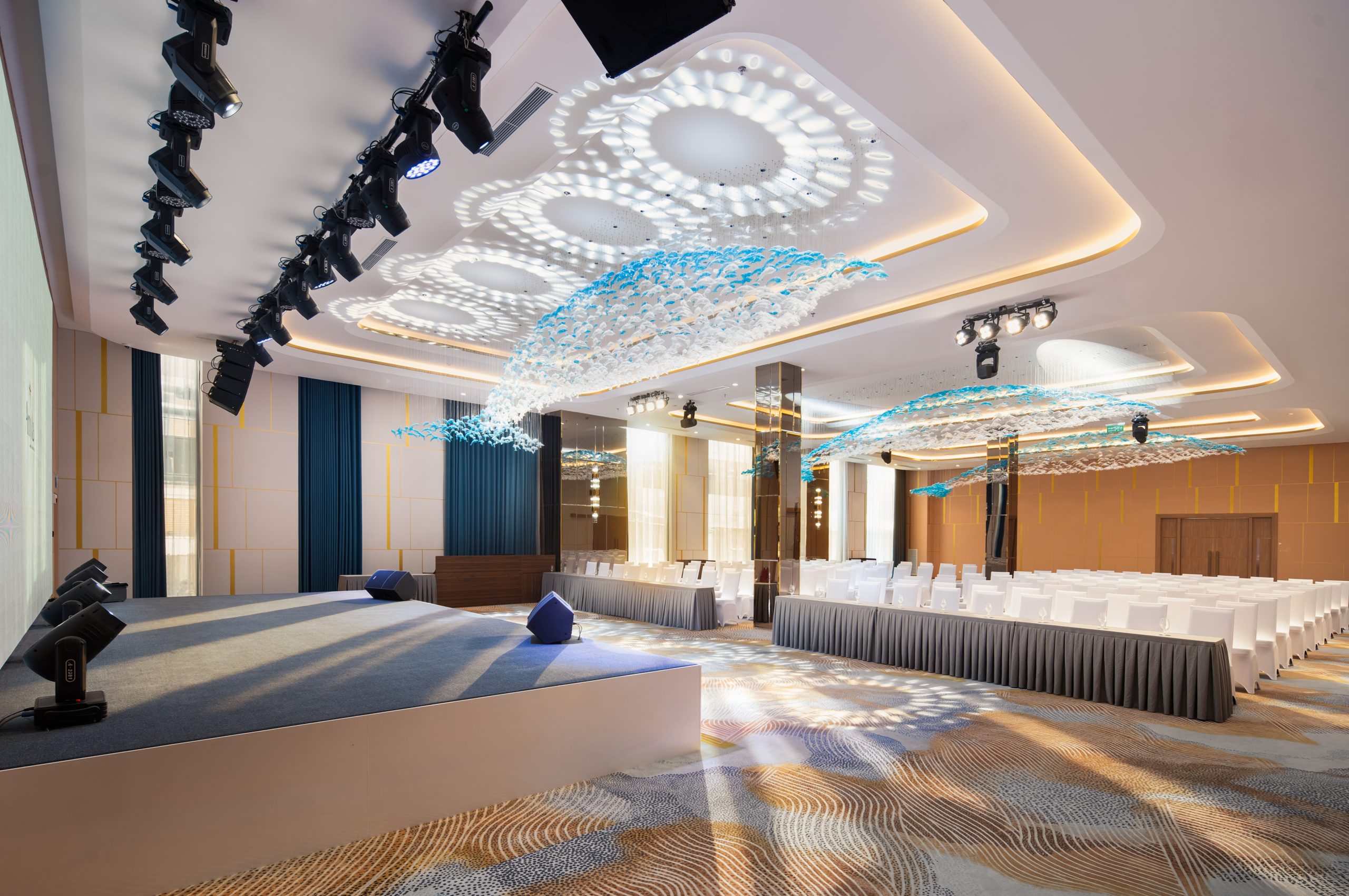 Anyla Grand Hotels